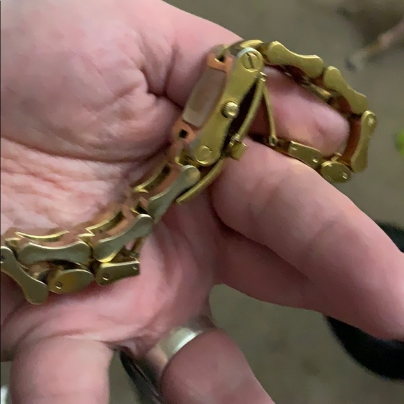 Gucci gold plated 2800L bicycle chain watch - Picture 5 of 14